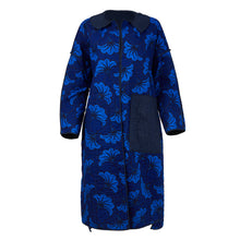 Load image into Gallery viewer, QUILT COAT reversible