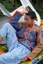Load image into Gallery viewer, QUILT BOMBER JACKET - reversible