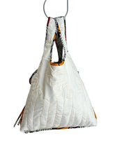 Load image into Gallery viewer, LITTLE QUILT SHOPPER  BAG