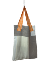 Load image into Gallery viewer, WAFFLE TOTE BAG Milla white/ grey