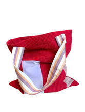 Load image into Gallery viewer, WAFFLE TOTE BAG Morenike red/violet