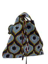 Load image into Gallery viewer, LITTLE QUILT SHOPPER  BAG