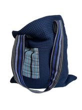 Load image into Gallery viewer, WAFFLE TOTE BAG Nadu navy/ blue