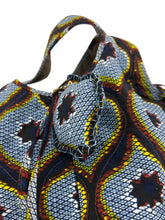 Load image into Gallery viewer, LITTLE QUILT SHOPPER  BAG
