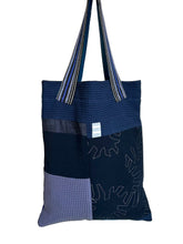 Load image into Gallery viewer, WAFFLE TOTE BAG Nadu navy/ indigo