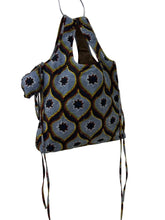 Load image into Gallery viewer, LITTLE QUILT SHOPPER  BAG