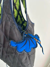 Load image into Gallery viewer, FLOWER CHARM