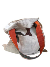 Load image into Gallery viewer, WAFFLE TOTE BAG Isabel white