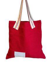 Load image into Gallery viewer, WAFFLE TOTE BAG Morenike red/violet