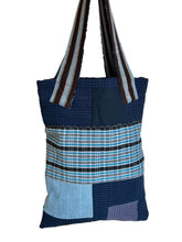 Load image into Gallery viewer, WAFFLE TOTE BAG Nadu navy/ indigo