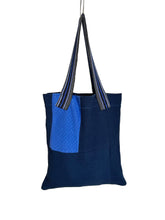 Load image into Gallery viewer, WAFFLE TOTE BAG Nadu navy/ madder