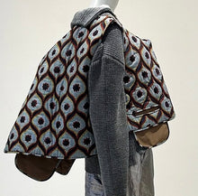Load image into Gallery viewer, QUILT VEST unisex - reversible